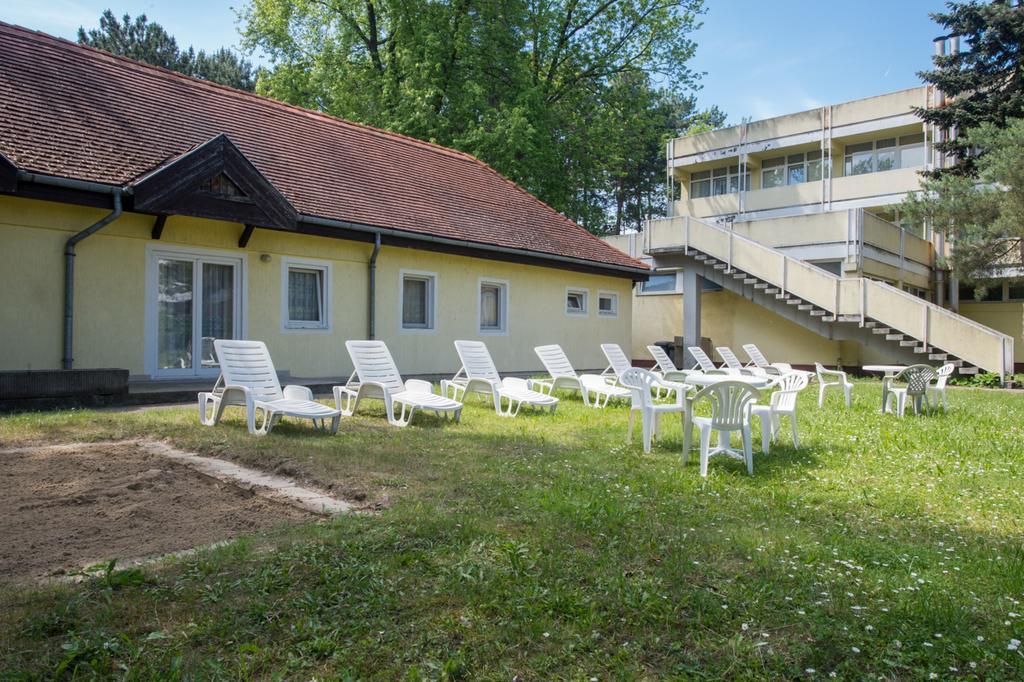 Hotel Nostra Siófok Exterior foto